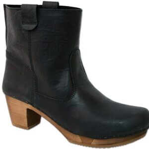 Sanita Black Leather Mules